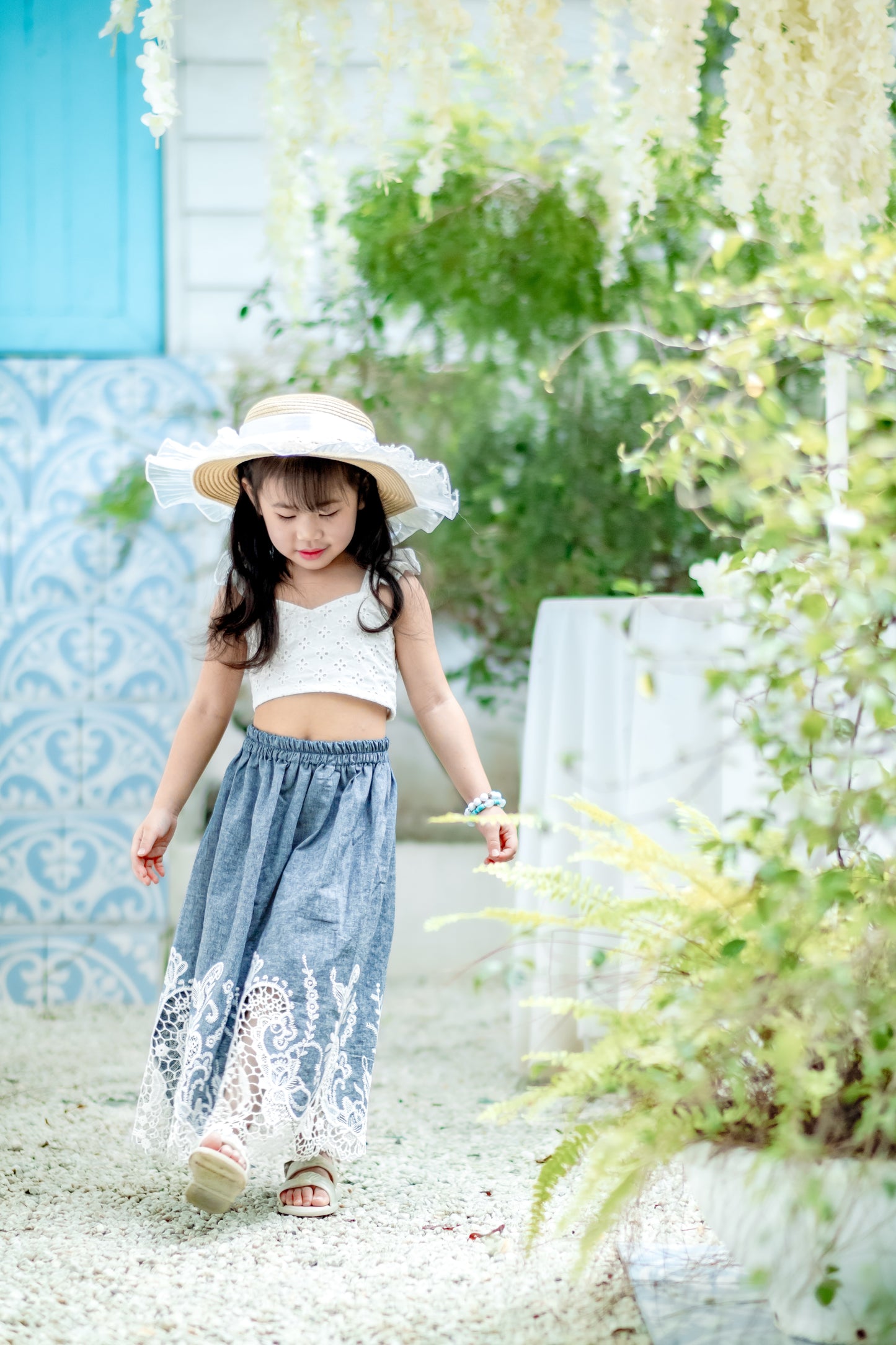 Erin Coords in Embroidered Chambray